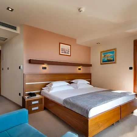 Hotel Plaza Omis