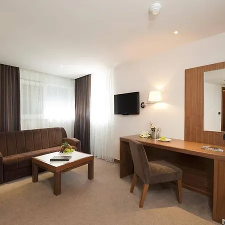 Plaza Hotel Omis