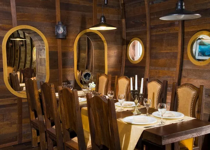 Ξενοδοχείο Plaza 4*