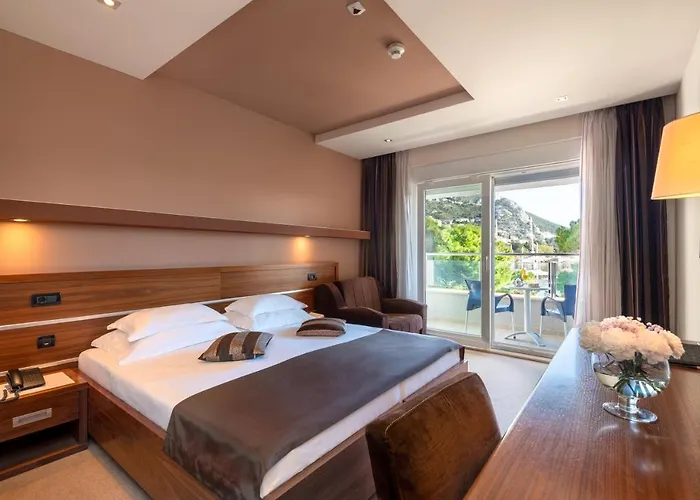 Plaza Ξενοδοχείο