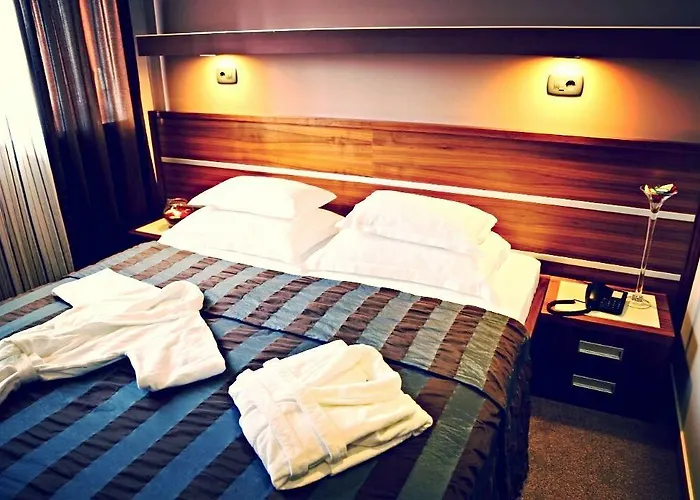 Ξενοδοχείο Plaza